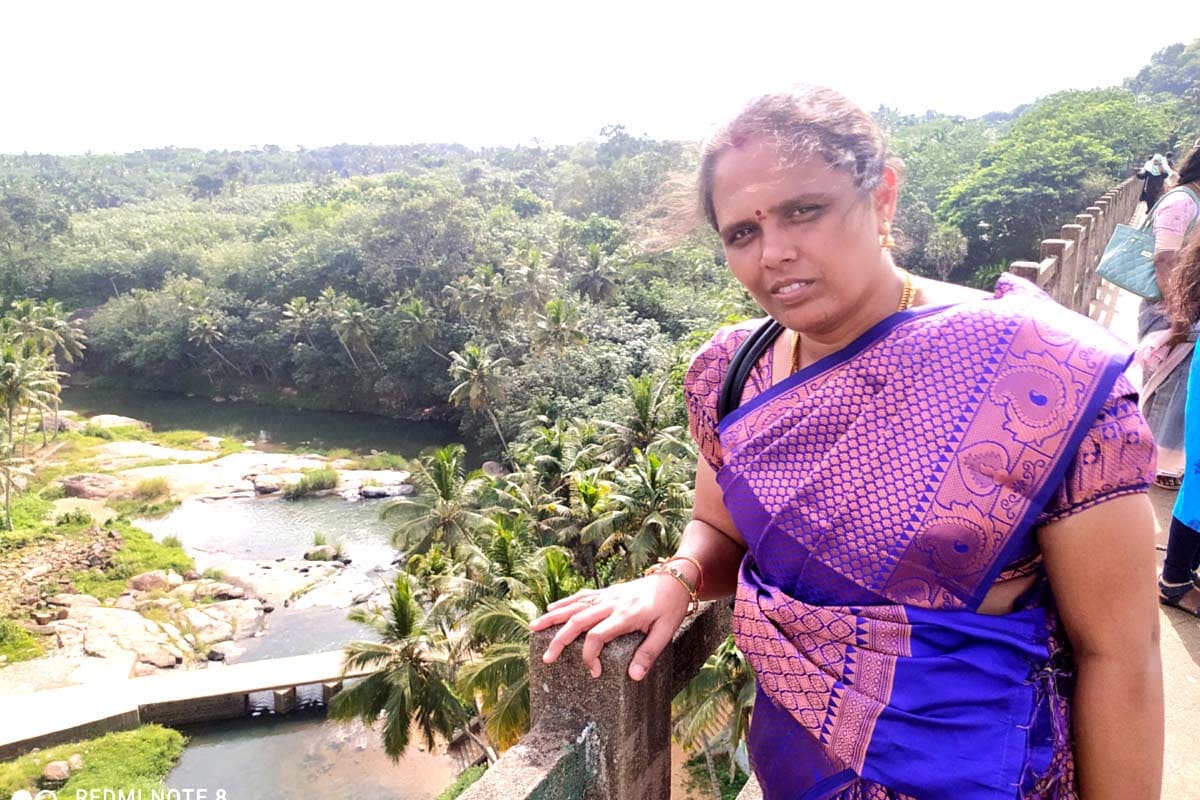 Best Couples Resorts in Paramakudi